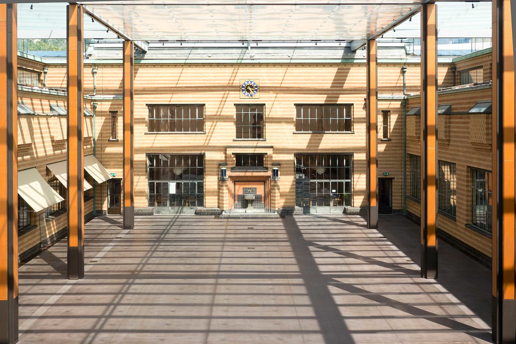 PLACES TO VISIT IN THE HAGUE are many such as the numerous museums.