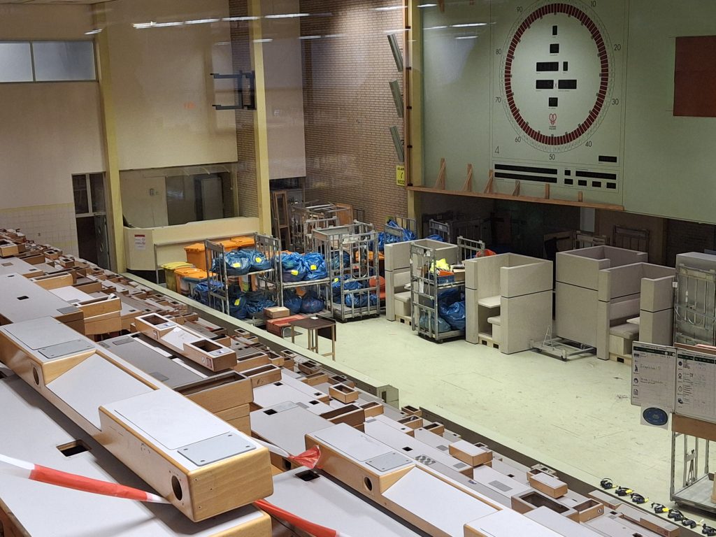 The Traditional flower trading clock we will see at Aalsmeer Flower Auction visit